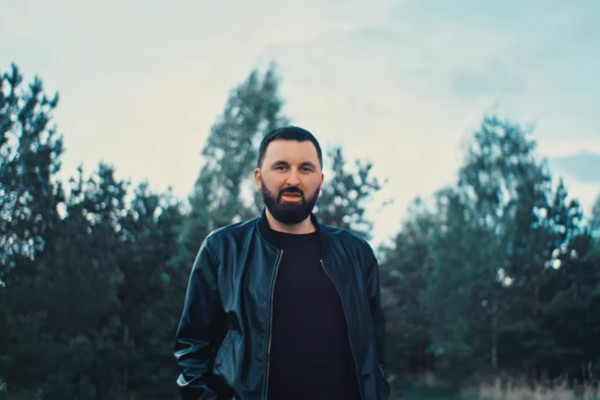 ARNAS ŠVILPAUSKAS- VISKO PO TRUPUTĮ
