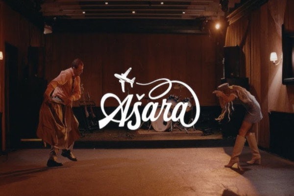 JESSICA SHY – AŠARA