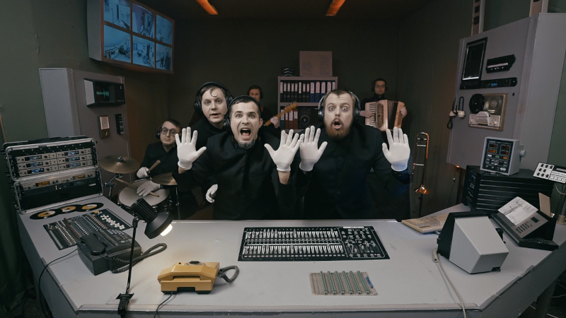 ANTIKVARINIAI KAŠPIROVSKIO DANTYS – DUOK MUM DAR VAIZDŲ