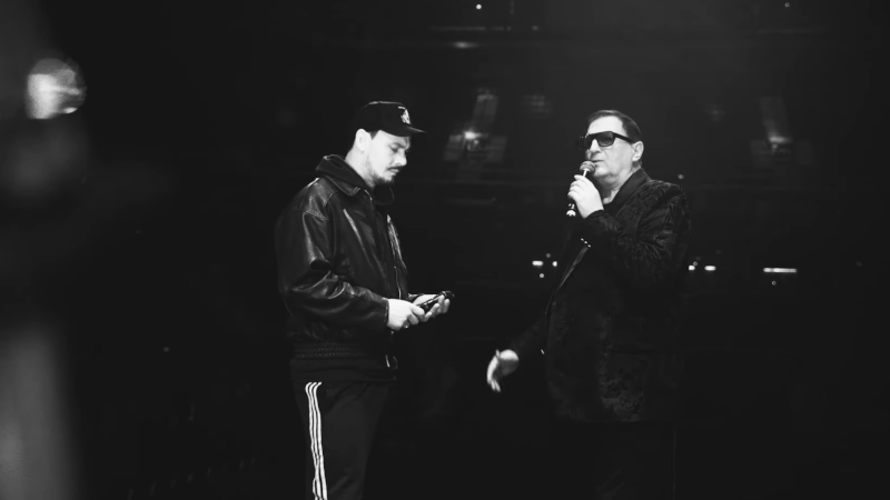 VIKTORAS PRAPRAS, BECHTERIS – SPARNAI