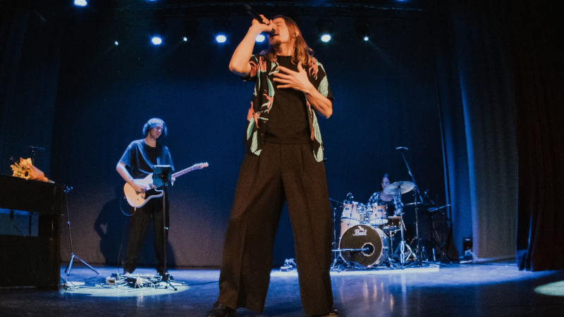 MĖNULIO FAZĖ – JAUSTI TAVE