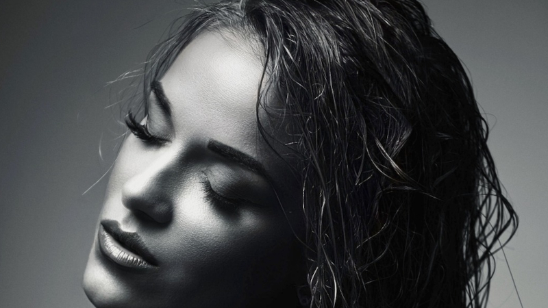 NORA BLU – TAVO AKYSE